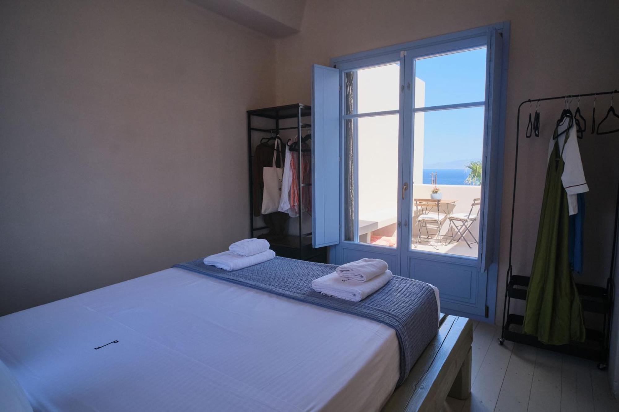 Vila Pink Freud Santorini *