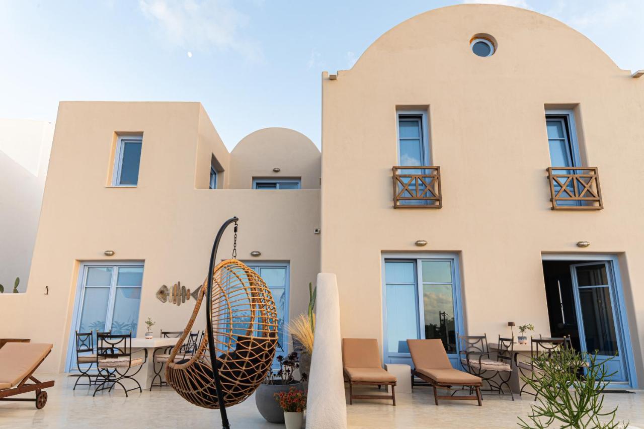 Pink Freud Santorini * Ия